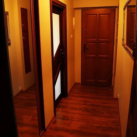 아파트 Apartament Sensitive