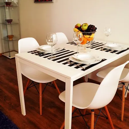아파트 Apartament Sensitive 코잘린
